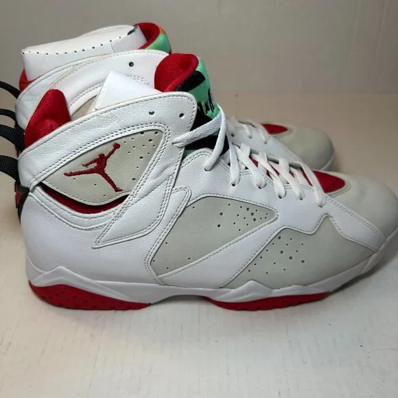 Air Jordan 7 Retro ‘Hare’ (2015) Sneakers